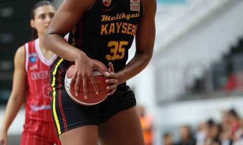 Melikgazi Kayseri Basketbol Emlak Konut Mücadelesinde 4 Oyuncusuyla Çift Haneli Sayılara Ulaştı