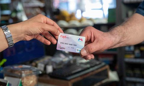 Mersin Büyükşehir'den Yeni Yıl Öncesi Maddi Destek