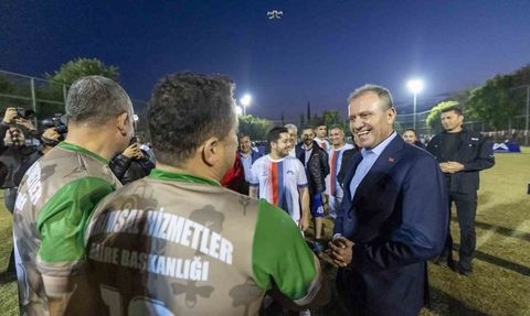 Mersin'de Futbol Turnuvası Heyecanı