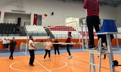 Sandıklı MYO Güz Dönemi Voleybol Turnuvası Şampiyonu Belli Oldu