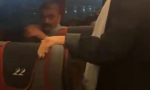 Şehirlerarası Yolcu Otobüsündeki Arıza Yolcuları Bunalttı