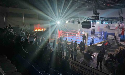 Tatvan’da Uluslararası Muaythai Şampiyonası Yapıldı