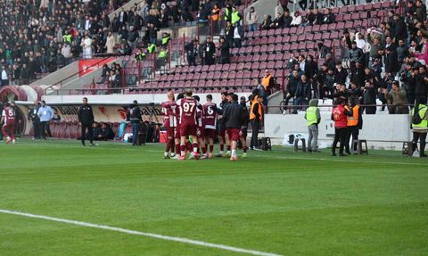 TFF 2. Lig'de Elazığspor, İskenderunspor'a 3-1 Yenildi