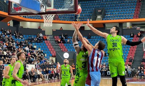 Trabzonspor, Tofaş'ı 92-87 Yenerek Galibiyet Serisine Devam Etti