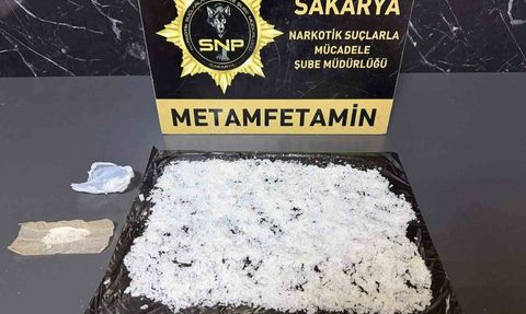 Uyuşturucu Sevkıyatı: İstanbul'dan Zonguldak'a Giden Şahıslar Sakarya'da Yakalandı