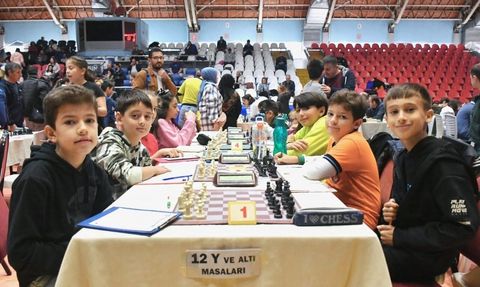Yunusemre'de Satranç Kursu Kayıtları Başladı