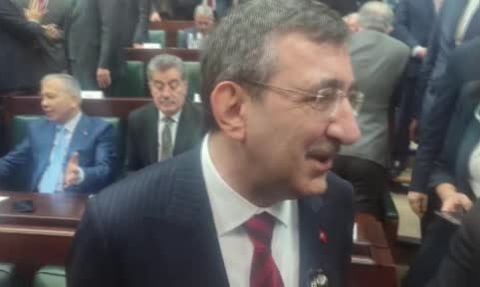 Cumhurbaşkanı Yardımcısı Yılmaz'dan Emekli Aylığı Açıklaması