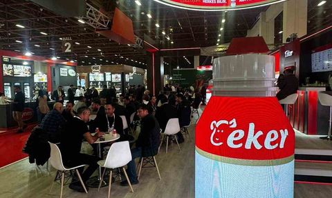 Eker, Anfaş FoodProduct Fuarı'nda Yenilikçi Ürünlerini Sergiliyor
