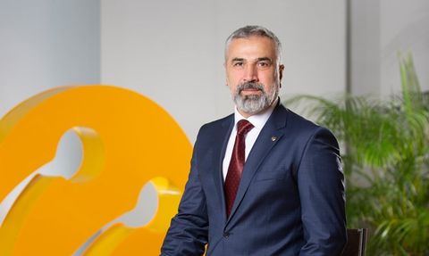 Turkcell'in Veri Merkezi Odaklı İstihdam Projesi: GNÇYTNK Talent Camp