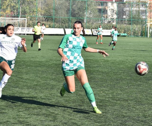 Çekmeköy Bilgidoğa, Kadın Futbol Süper Ligi'nde Giresun'u Geçti