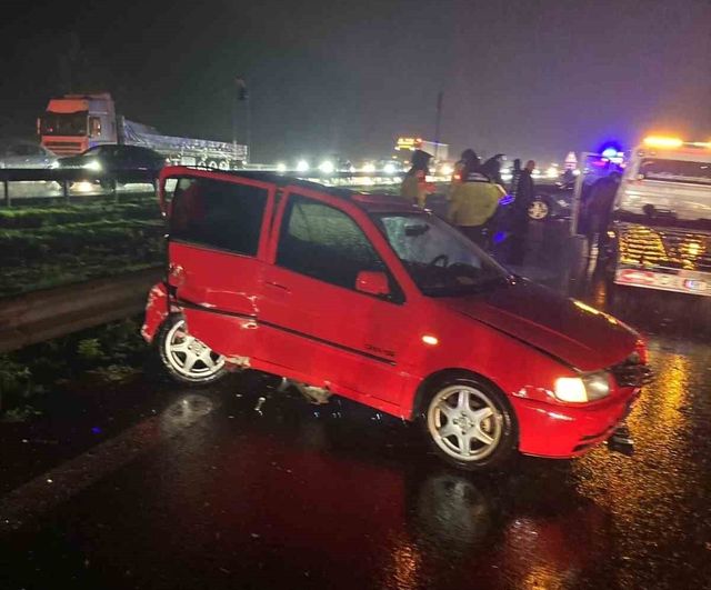 Zincirleme Kaza Anadolu Otoyolu'nda 3 Yaralı