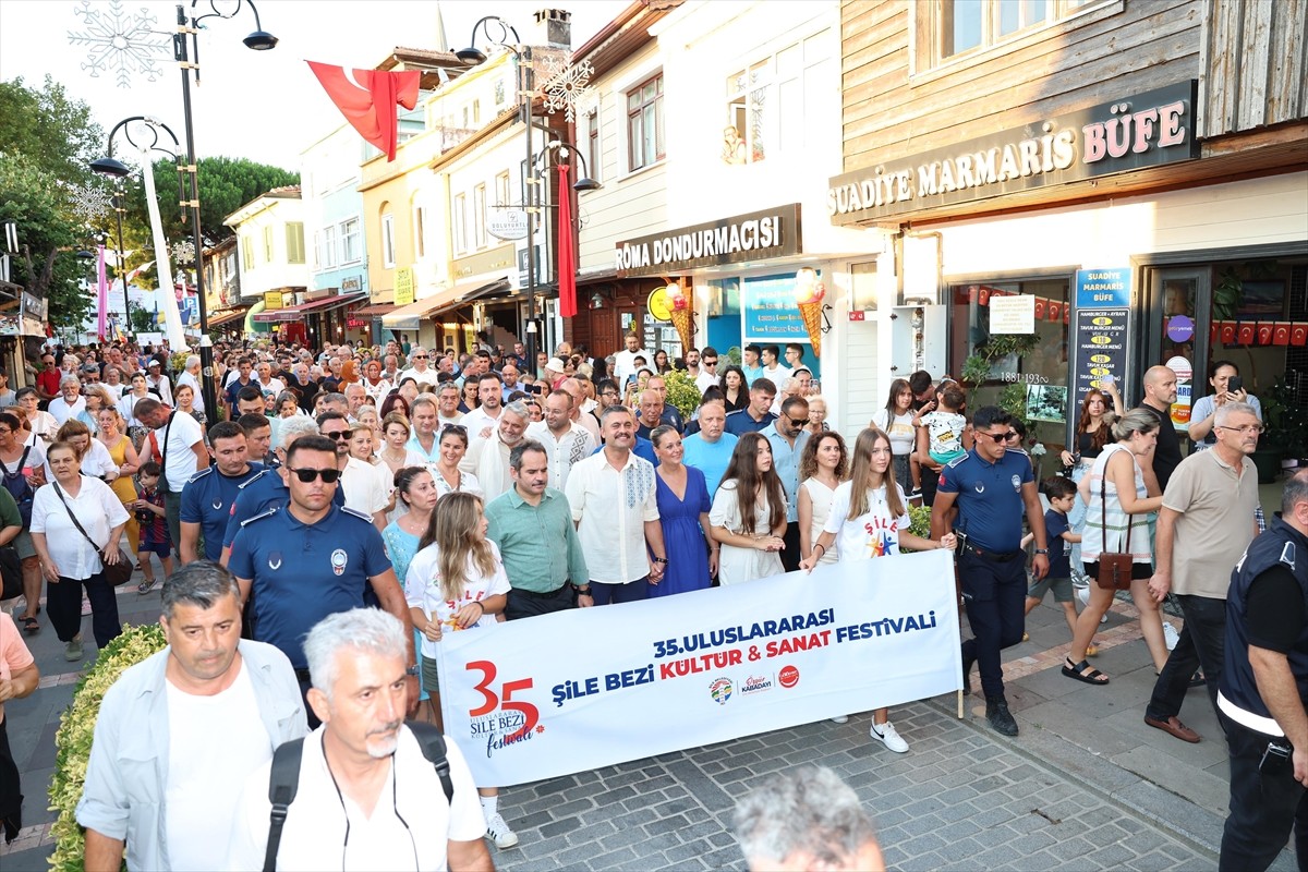 Adını Şile'ye özgü kumaştan alan ve bu yıl Şile Belediyesi tarafından 35. kez düzenlenen...