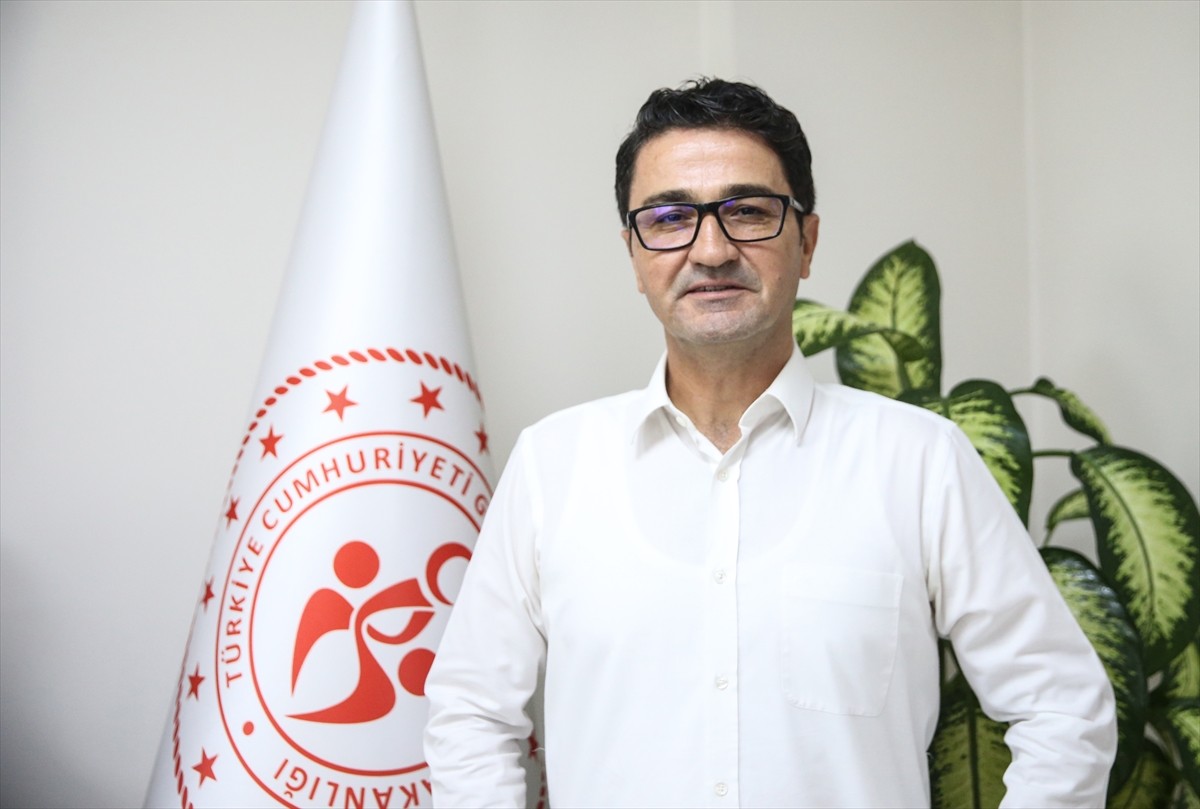 Akdeniz Oyunları ile önemli spor tesislerine kavuşan ve "spor kenti" olarak anılan Mersin'de 5...