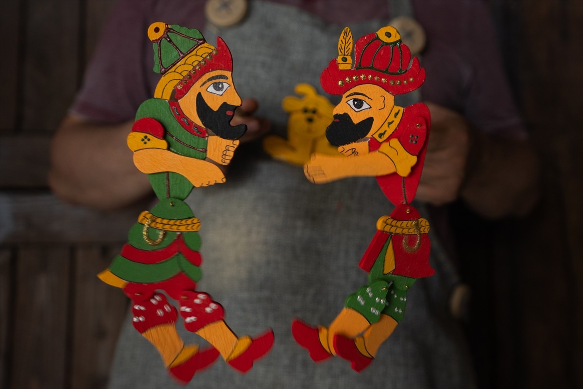 Anadolu Ajansının (AA) "Mesleklerin Son Temsilcileri" başlıklı dosyasının dördüncü ve son...