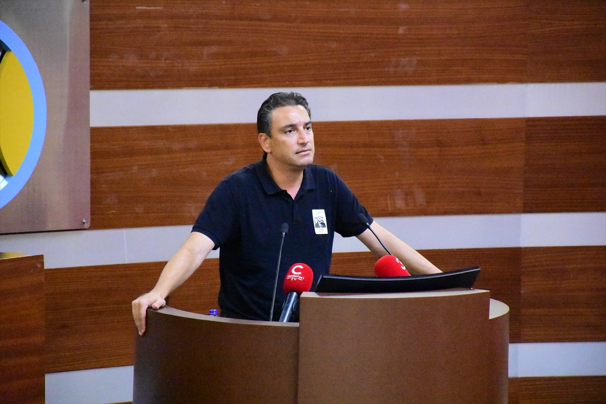 Antalya'nın Kemer ilçesinde geçirdiği tekne kazası sonucu hayatını kaybeden eski Antalya Ticaret...