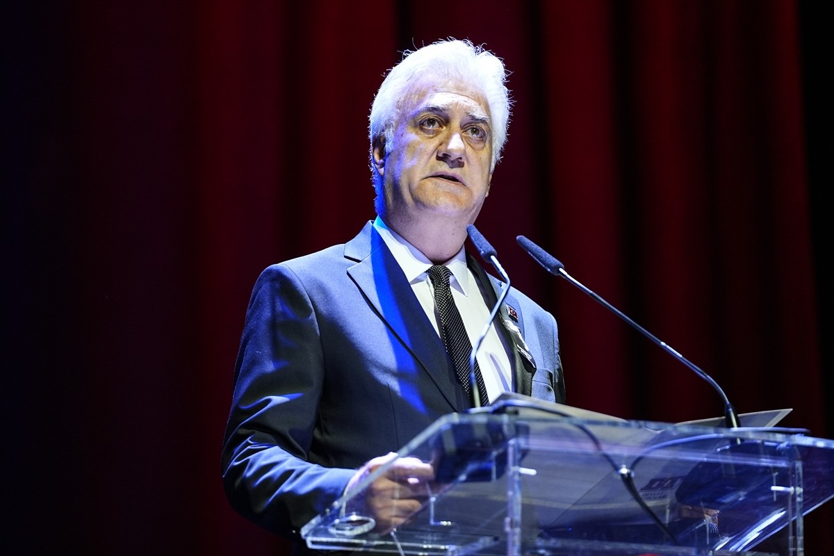 Beyin kanaması sonucu 10 yıldır komada olan ve hayatını kaybeden tiyatro sanatçısı ve sunucu Kenan...