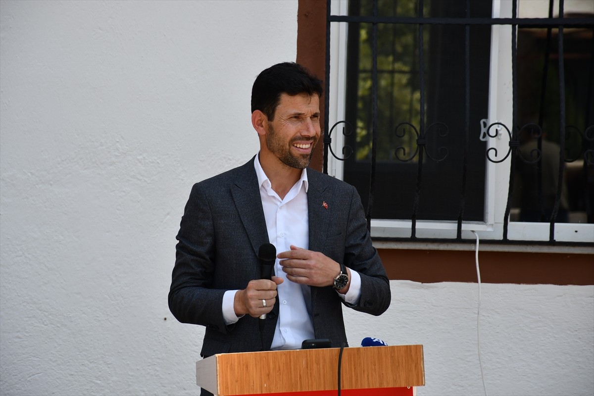 Bursa'nın Büyükorhan ilçesinde bulunan Tarihi Cuma Pazarı Camisi Tadilatı, Çevre Düzenlemesi ve...