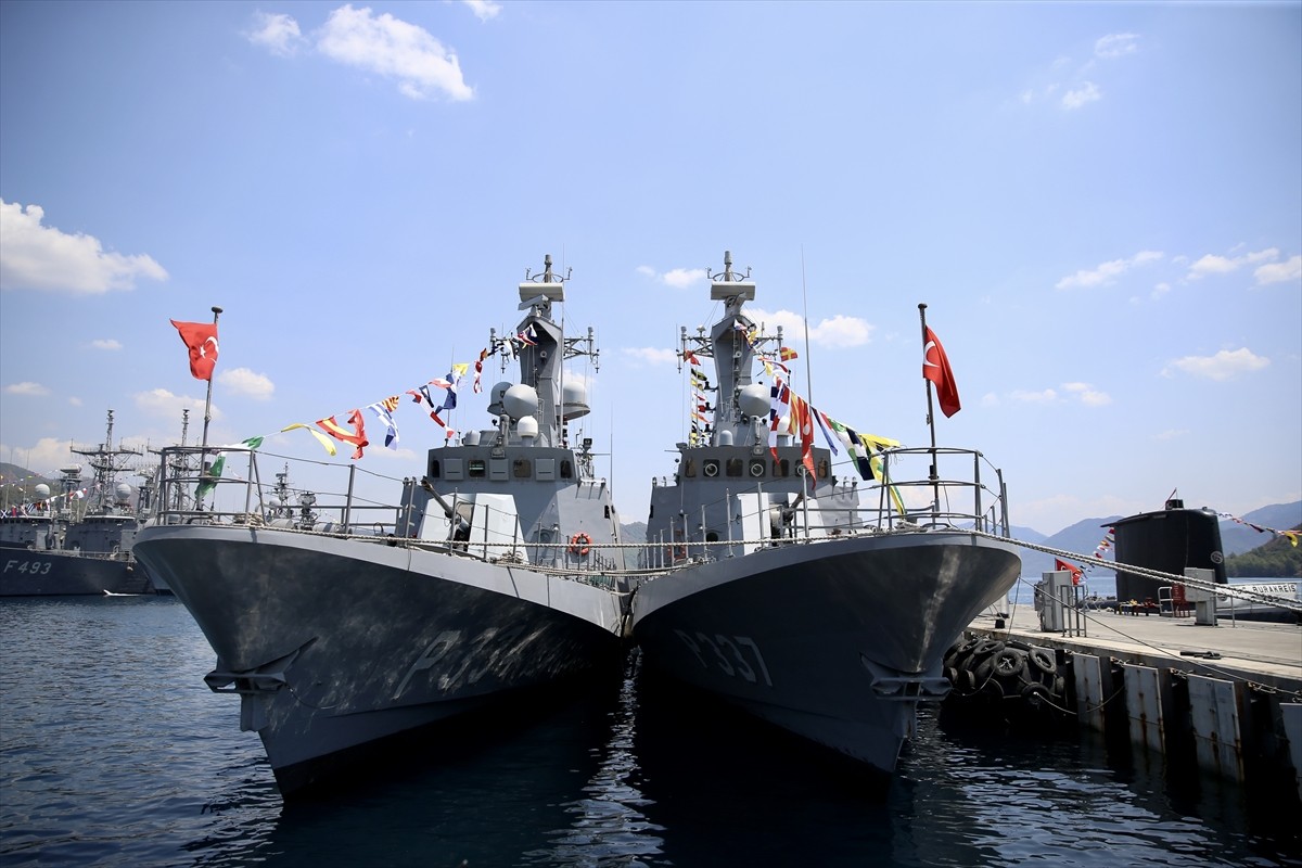 Deniz Kuvvetleri Komutanı Oramiral Ercüment Tatlıoğlu, Muğla'nın Marmaris ilçesindeki Aksaz Deniz...