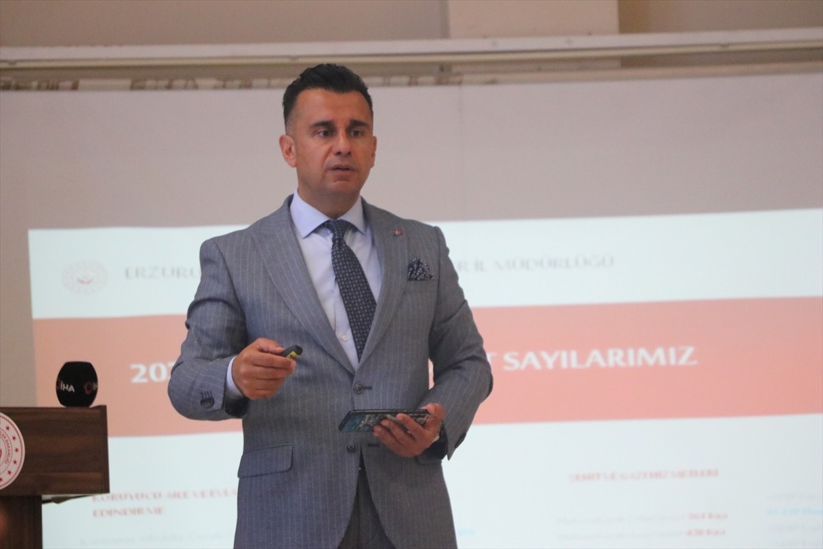 Erzurum Aile ve Sosyal Hizmetler İl Müdürü Hasan Aykut, haziran ayı itibariyle engelli evde bakım...