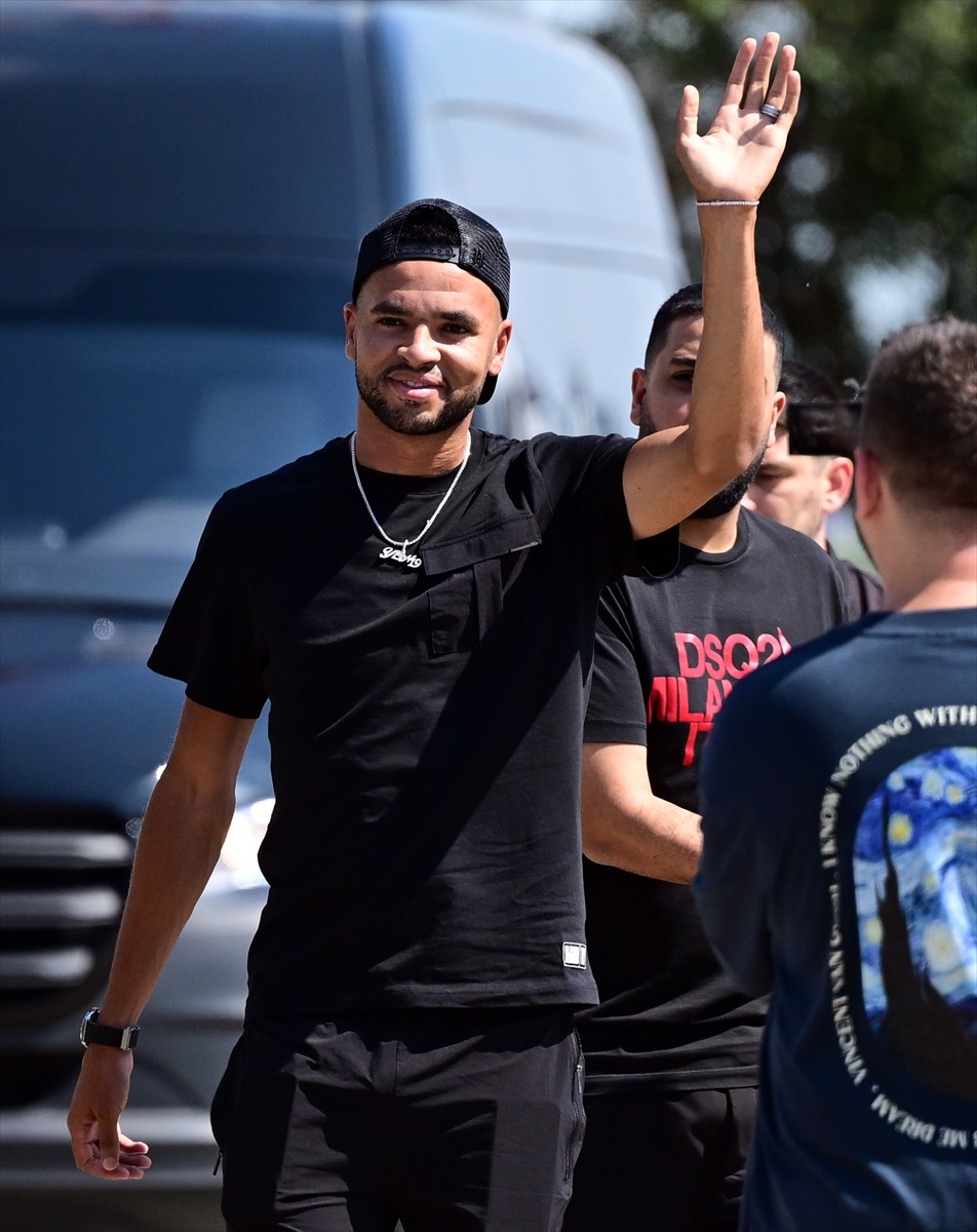 Fenerbahçe'nin transfer görüşmelerine başlandığını duyurduğu Faslı futbolcu Youssef En-Nesyri...