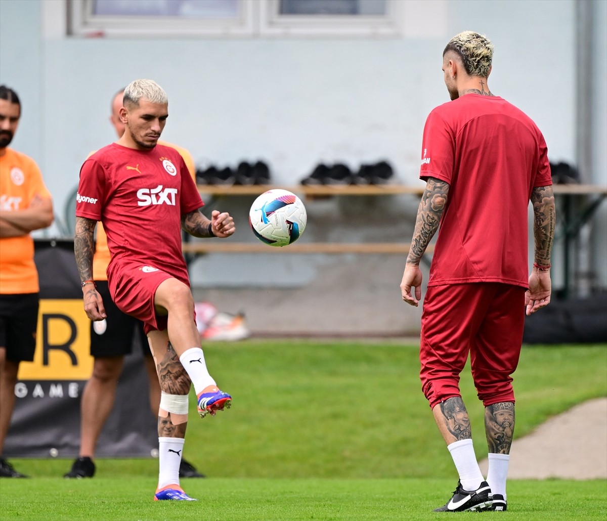 Galatasaray Futbol Takımı, yeni sezon hazırlıklarını Avusturya kampında sürdürdü. Steiermark...