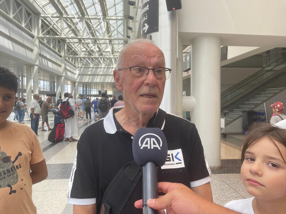 İsrail ordusunun Lübnan'a yönelik olası saldırı tehdidi nedeniyle Beyrut Refik Hariri Uluslararası...