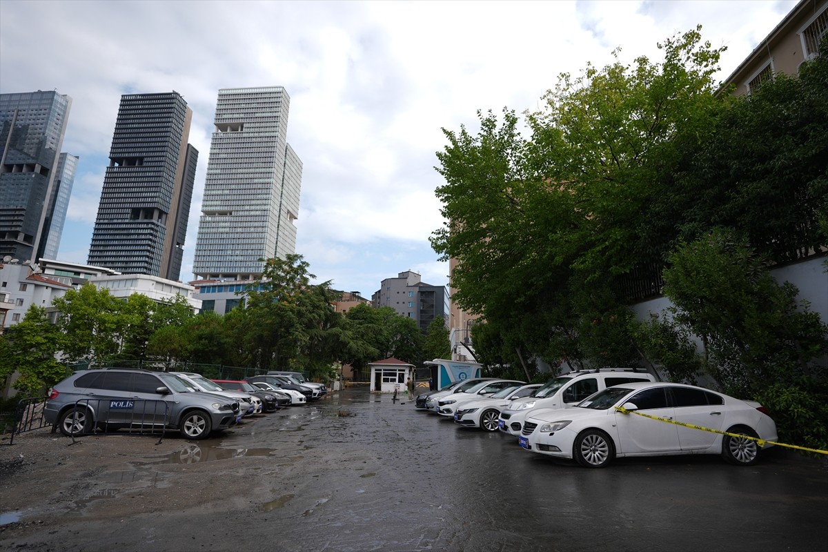 İstanbul merkezli 8 ilde bir suç örgütüne yönelik yapılan operasyonda, yediemin otoparklarından...