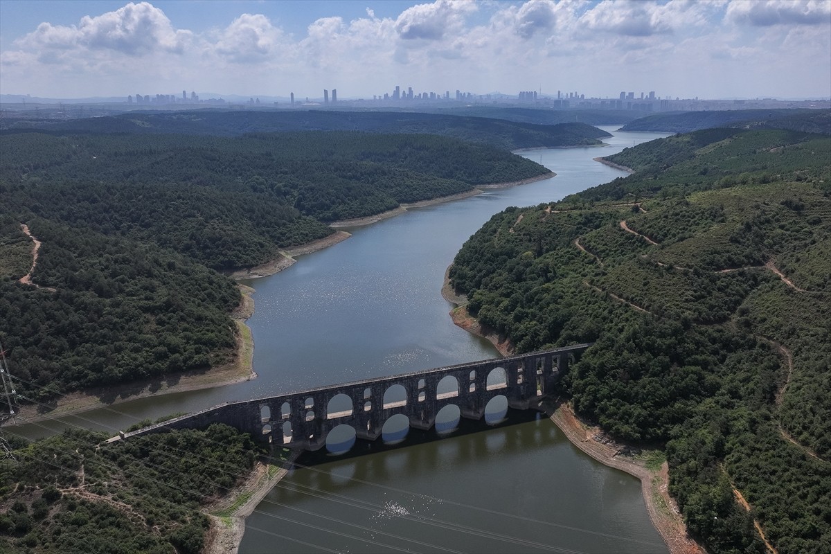 İstanbul Su ve Kanalizasyon İdaresi (İSKİ) verilerine göre, barajlardaki su doluluk oranı yüzde...