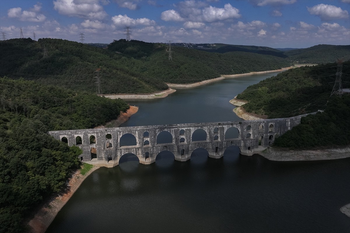 İstanbul Su ve Kanalizasyon İdaresi (İSKİ) verilerine göre, barajlardaki su doluluk oranı yüzde...