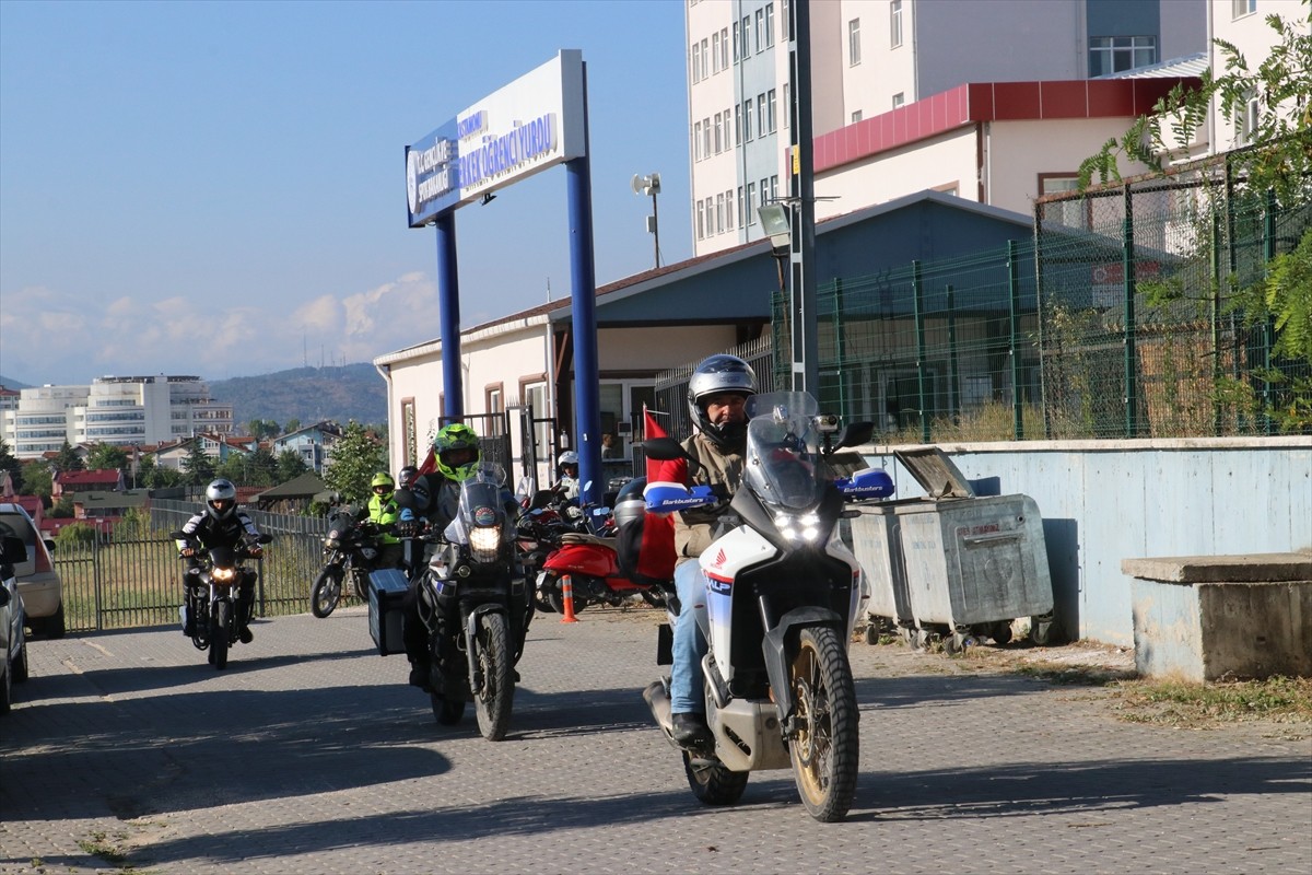 Kurtuluş Savaşı'nda İstanbul ve Rusya'dan deniz yoluyla İnebolu Limanı'na gelen cephanelerin...