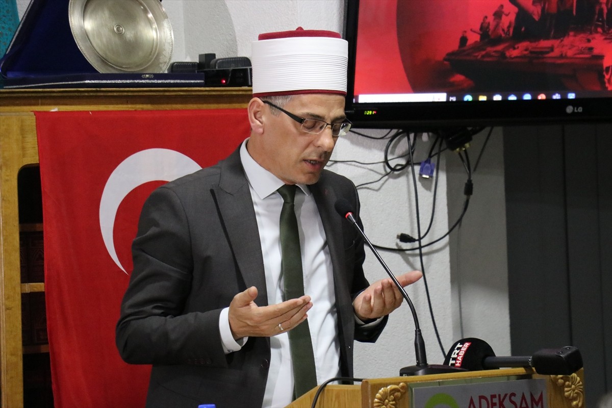 Kuzey Makedonya’nın kuzeybatısındaki Gostivar şehrinde Fetullahçı Terör Örgütü'nün (FETÖ) 15...