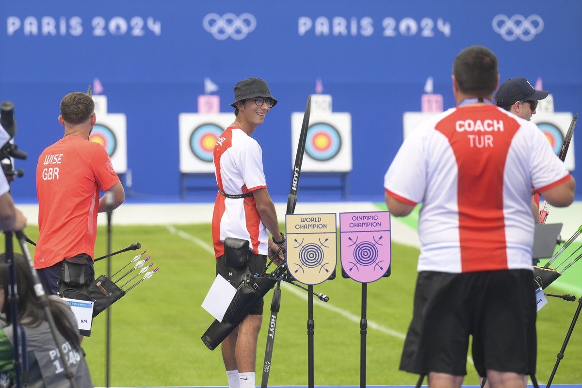 Paris 2024 Olimpiyat Oyunları'nın okçuluk branşında sıralama atışları sona erdi. Fransa'nın...