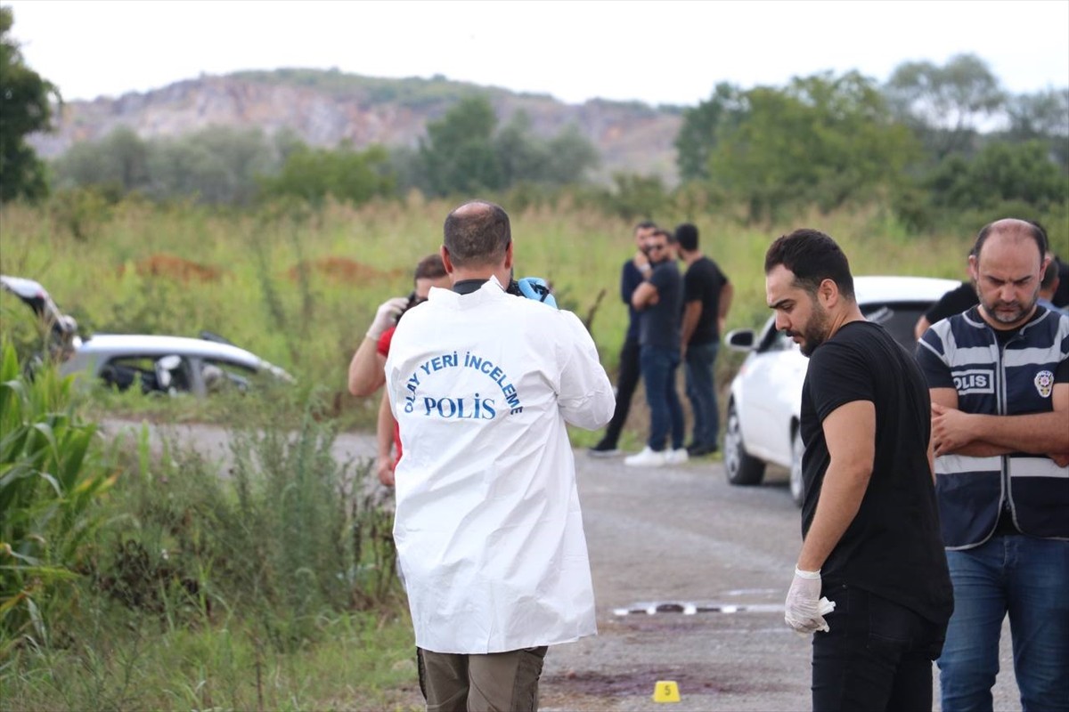 Sakarya'da eski Ferizli Belediye Başkanı Ahmet Soğuk, uğradığı silahlı saldırı sonucu hayatını...