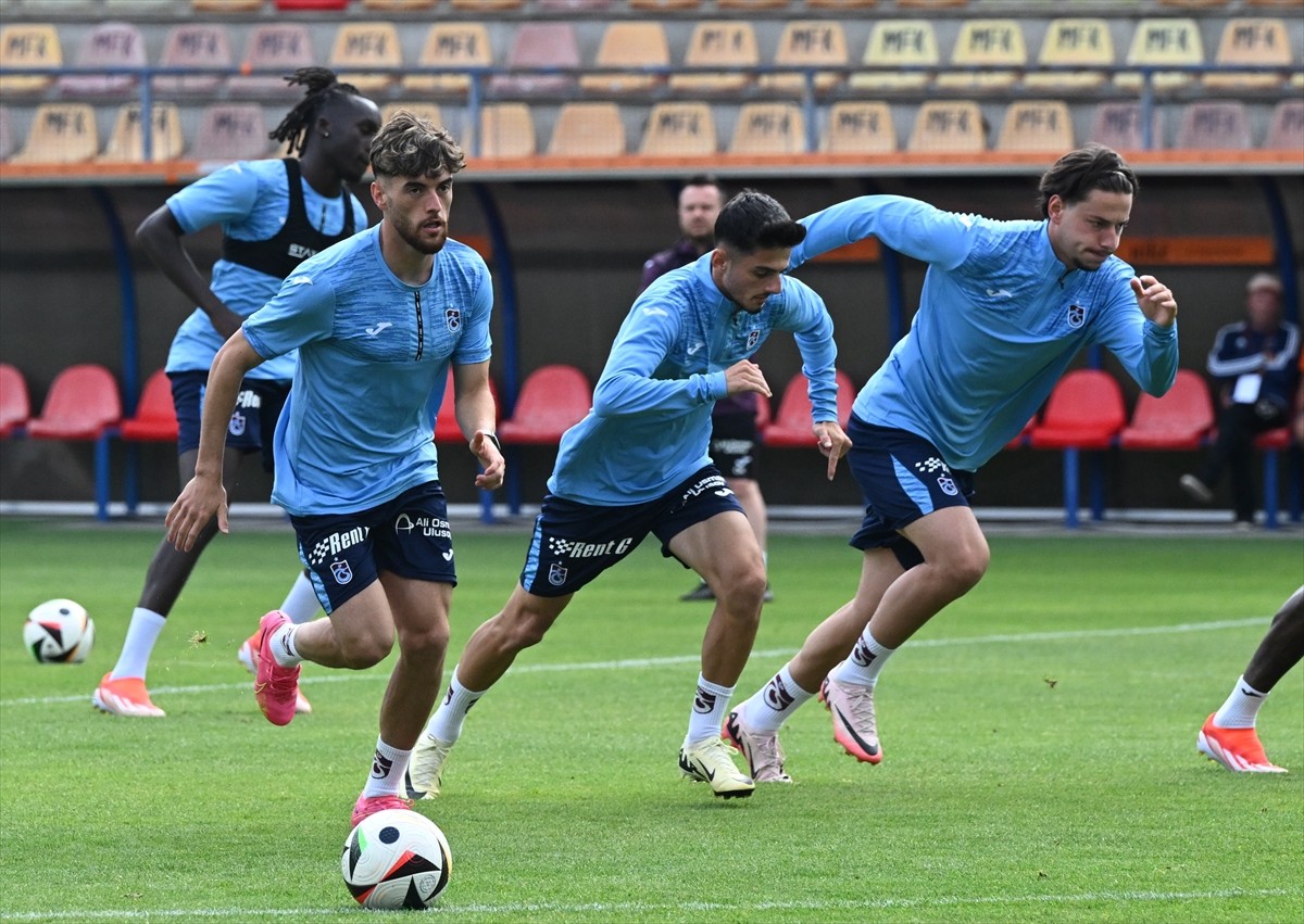  UEFA Avrupa Ligi 2. eleme turu ilk maçında yarın deplasmanda Slovakya temsilcisi Ruzomberok ile...