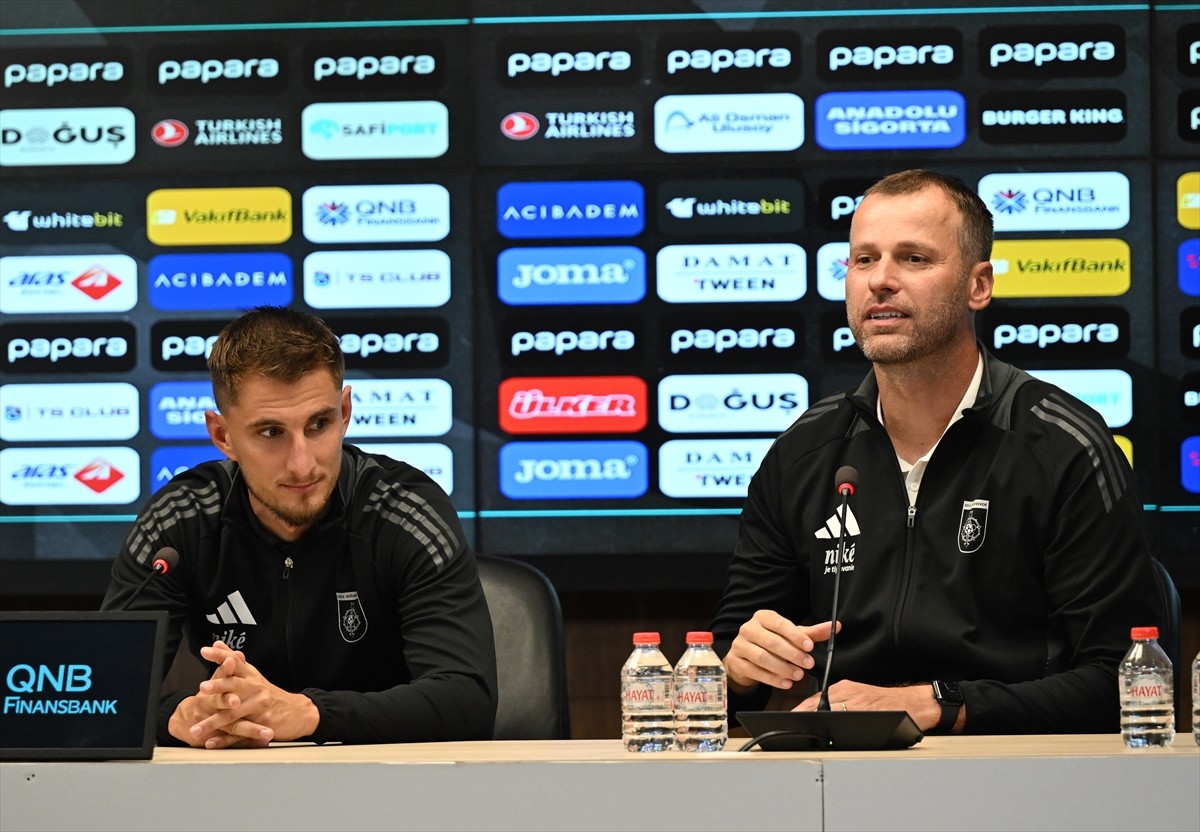 UEFA Avrupa Ligi 2. eleme turu rövanş maçında yarın Trabzonspor'a konuk olacak Ruzomberok'un...