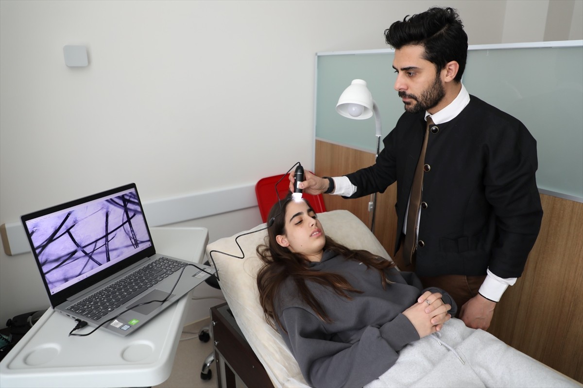 Yozgat Bozok Üniversitesi (BÜ) Araştırma ve Uygulama Hastanesi'nde saç dökülmesi tedavisinin etkin...