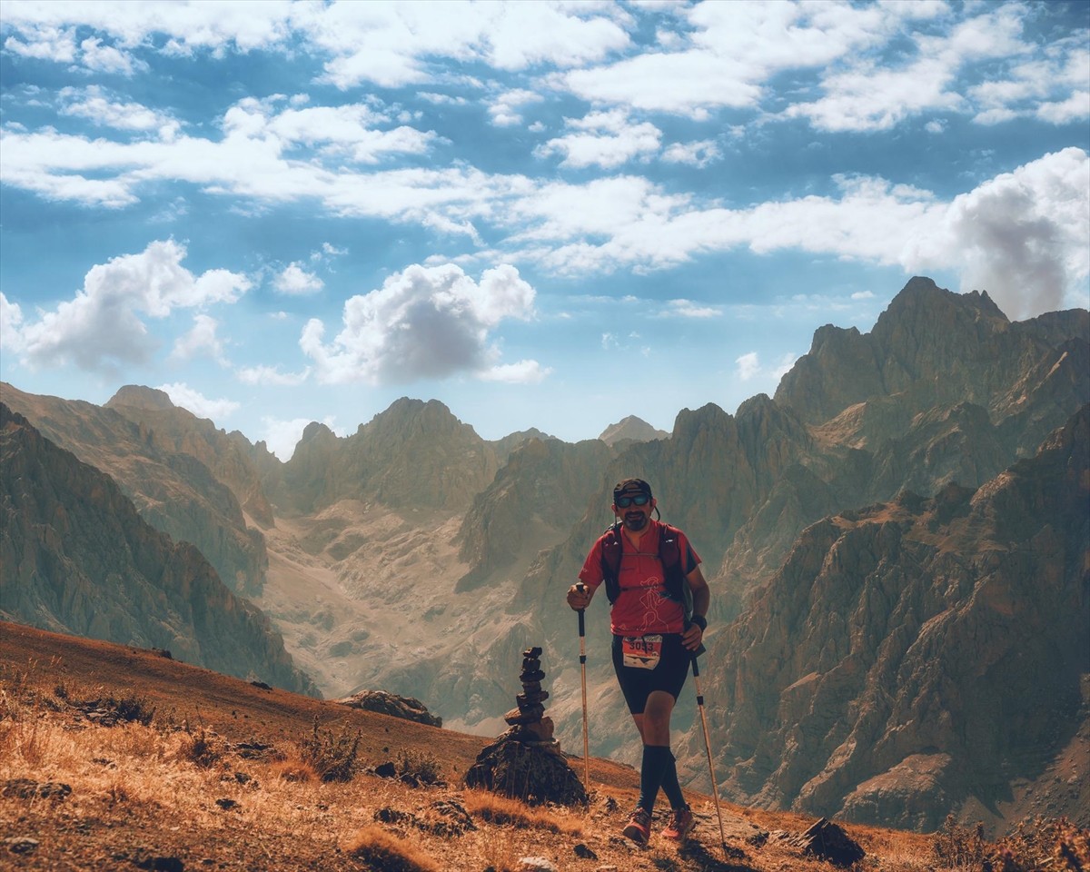 Aladağlar Sky Trail 2024 yarışı Niğde'de yapıldı. Niğde Valiliği, Niğde Belediyesi ve Ahiler...