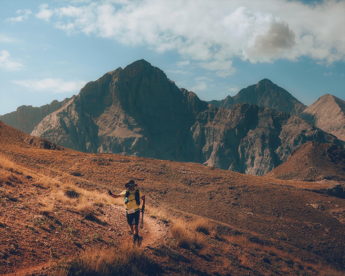 Aladağlar Sky Trail 2024 yarışı Niğde'de yapıldı. Niğde Valiliği, Niğde Belediyesi ve Ahiler...