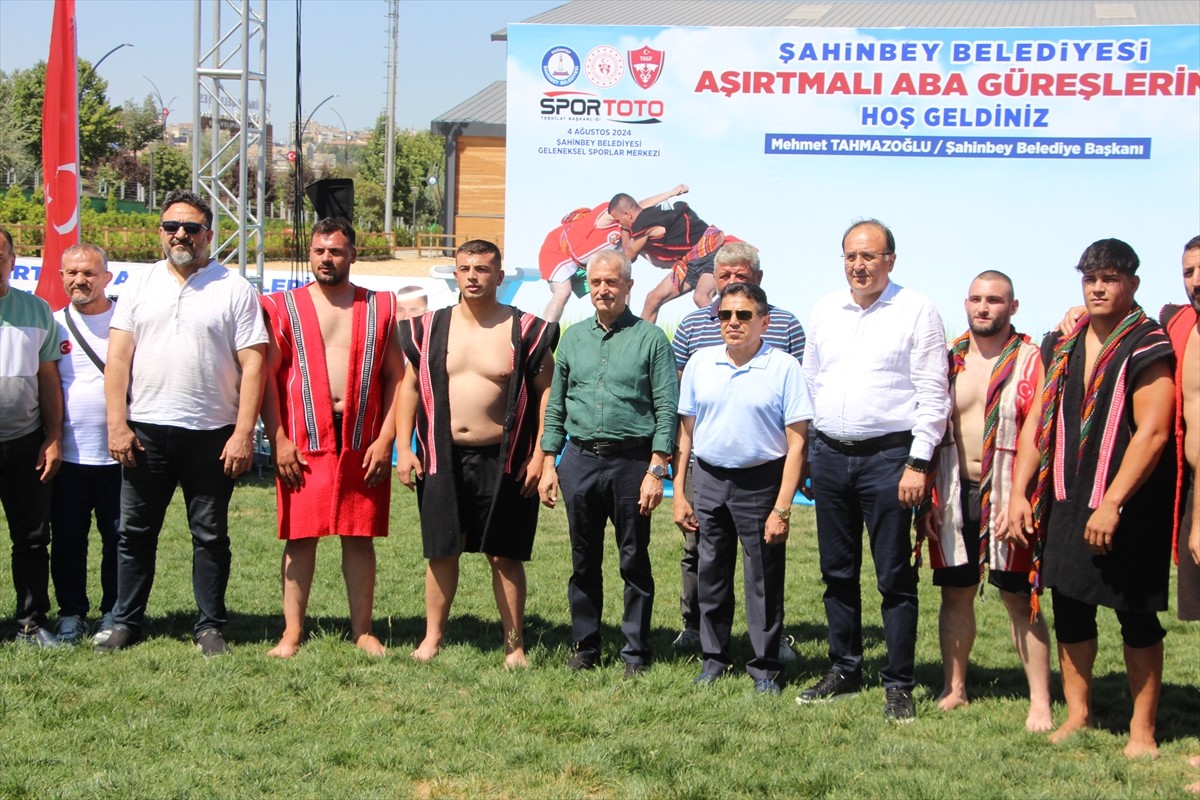 Aşırtmalı Aba Güreşi Türkiye Şampiyonası, Gaziantep'te başladı. Türkiye Geleneksel Güreşler...