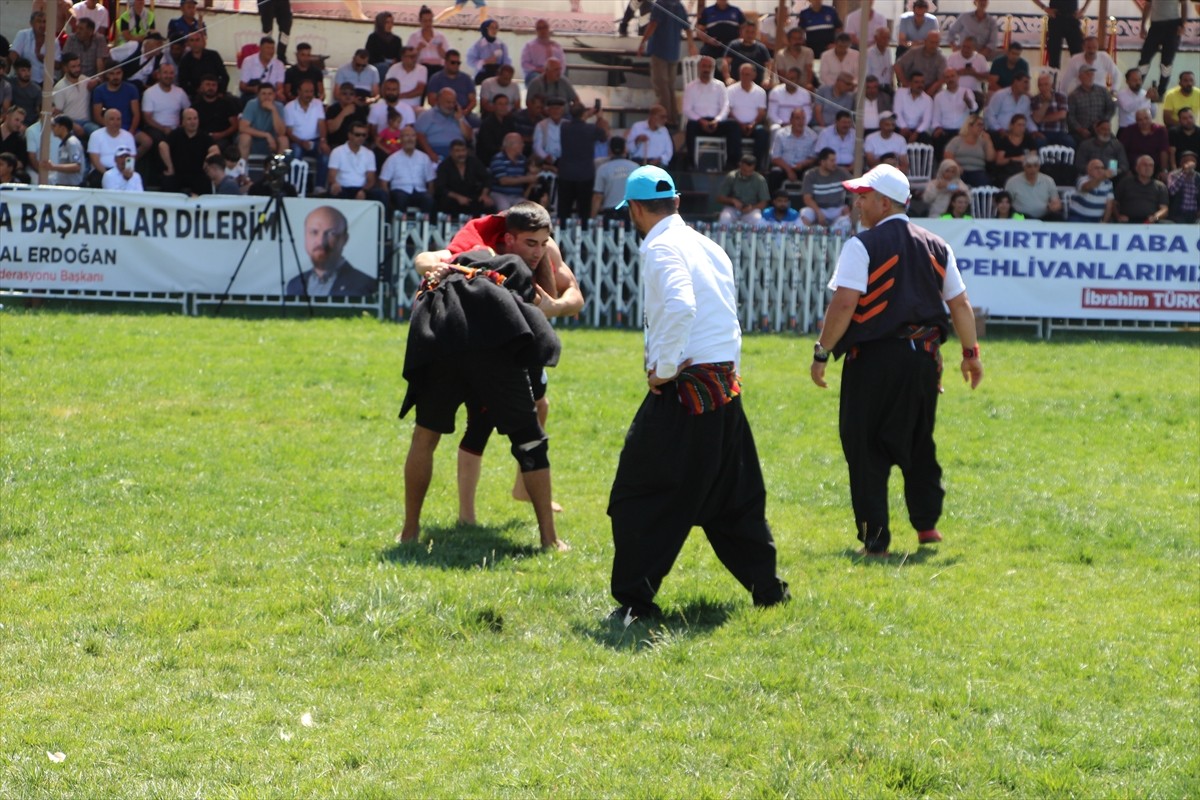 Aşırtmalı Aba Güreşi Türkiye Şampiyonası, Gaziantep'te tamamlandı. Türkiye Geleneksel Güreşler...