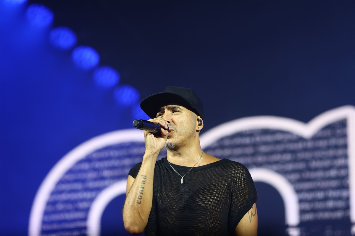 Bu yıl üçüncüsü düzenlenen "İstanbul Festivali", Manga konseriyle Festival Park Yenikapı'da...