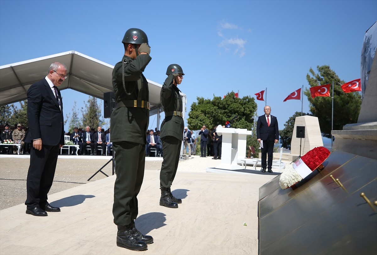Çanakkale'de, Anafartalar Zaferi'nin 109. yıl dönümü dolayısıyla Tarihi Gelibolu Yarımadası'ndaki...