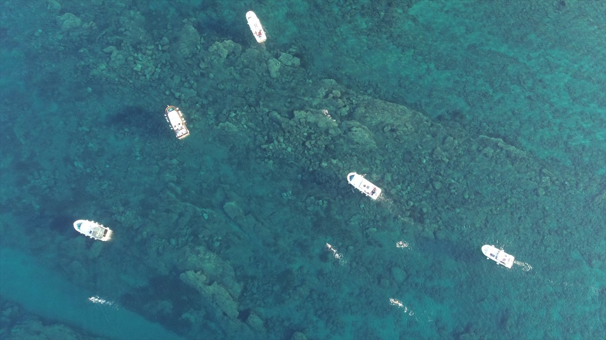 Çanakkale'de, Boğaziçi Olimpik Yüzme Kulübünce, Çanakkale Valiliği ile Türkiye Yüzme...