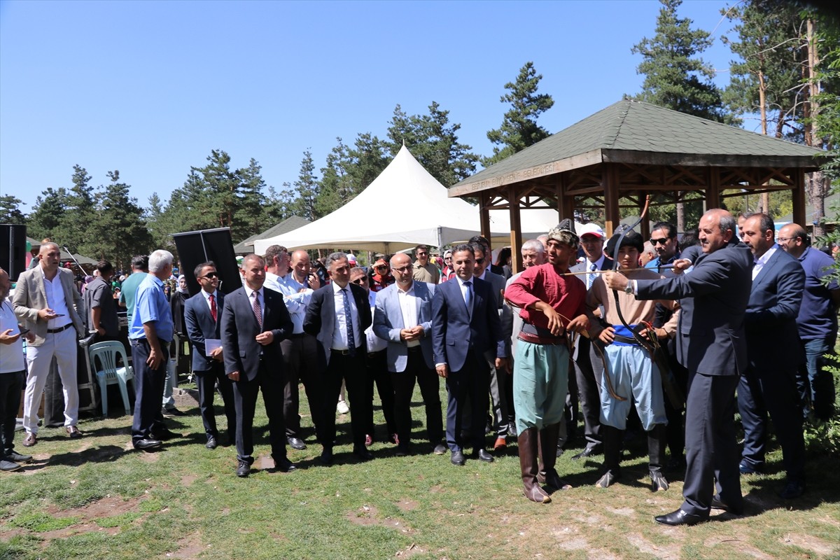 Erzurum'da, Aile ve Sosyal Hizmetler İl Müdürlüğünce 