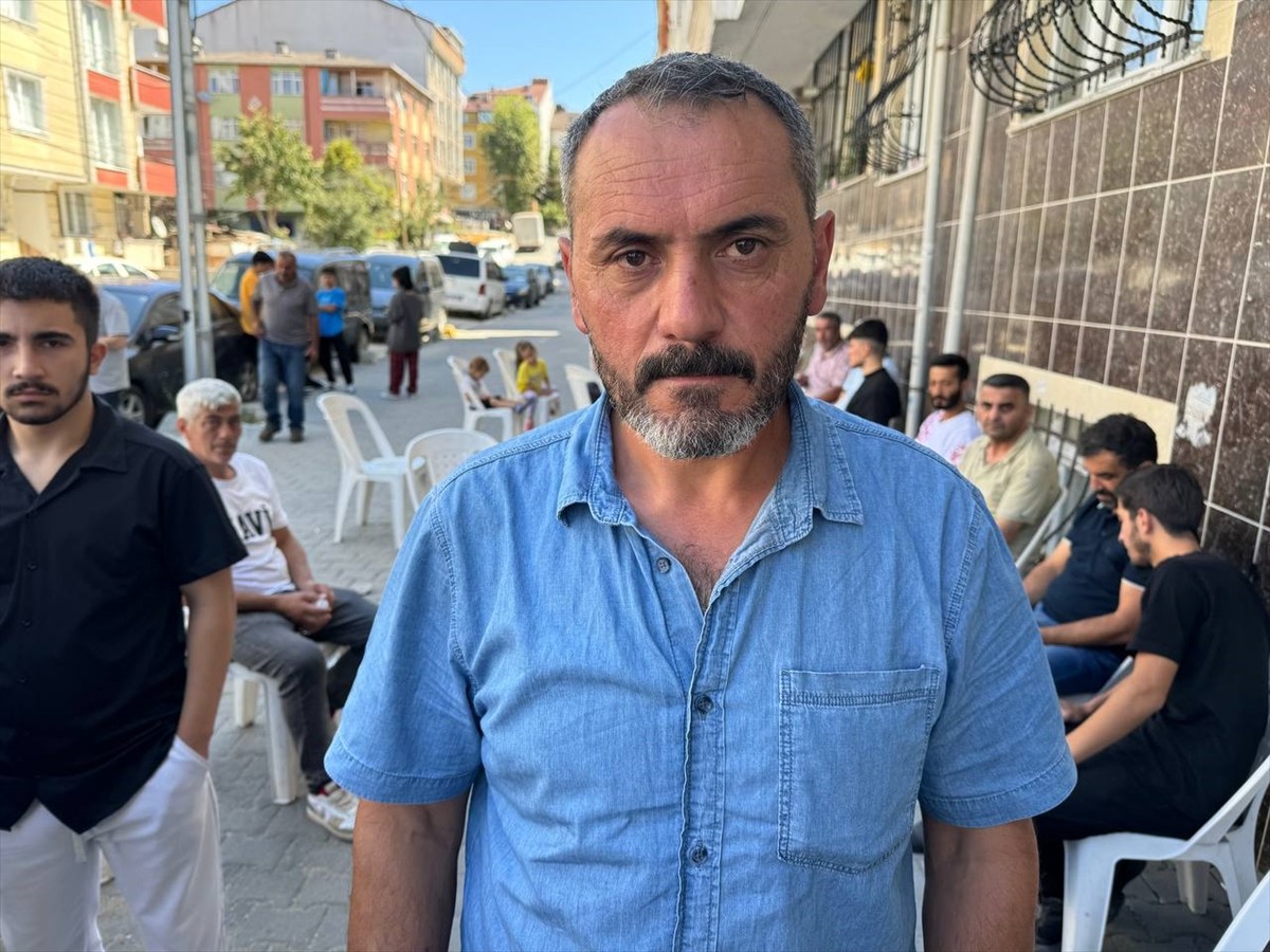 Esenyurt'ta beraber çakmak gazı kullandığı arkadaşını boğarak öldürdüğü iddia edilen çocuk, polis...