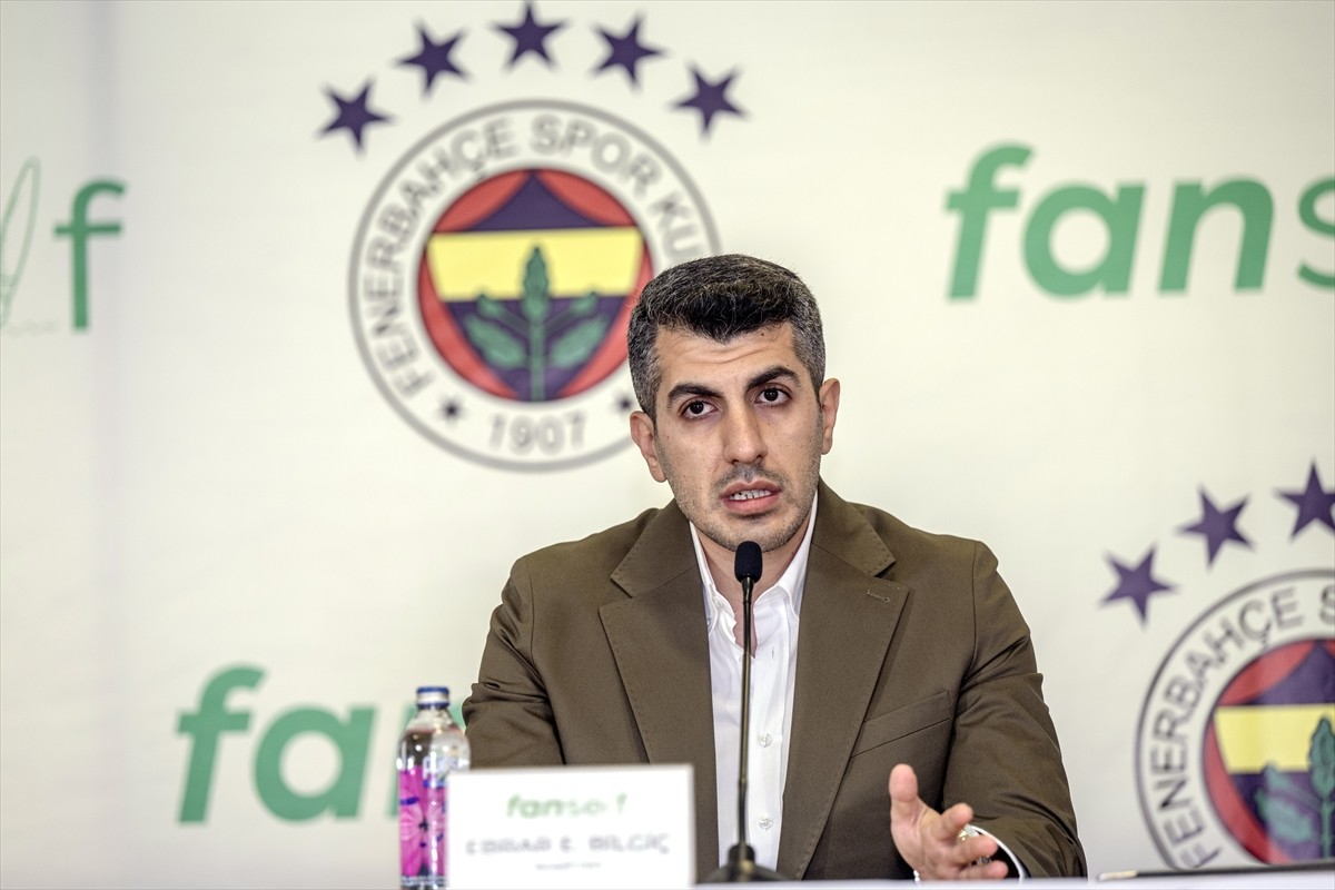 Fenerbahçe ile taraftar platformu Fanself arasında işbirliği anlaşması imzalandı. Ülker...