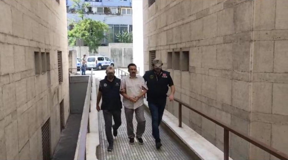 FETÖ kumpaslarından "futbolda şike kumpası davası" ile "Odatv davası" sanıklarından olan ve...