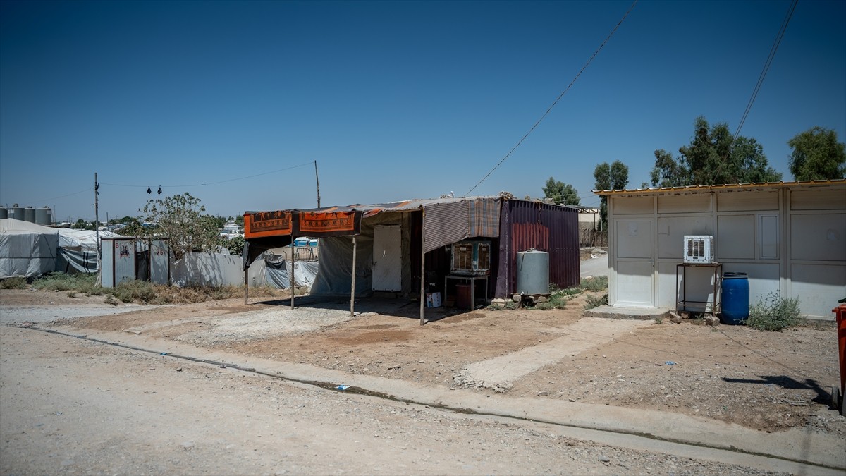 Irak'ın Musul kentine bağlı Sincar ilçesinden 10 yıl önce terör örgütü DEAŞ'ın işgali nedeniyle...