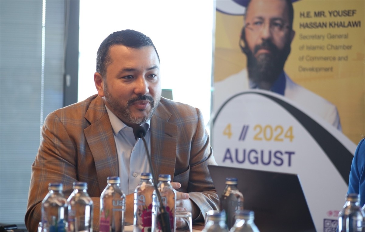 İslam İşbirliği Gençlik Forumu (ICYF) Başkanı Taha Ayhan, İslam İşbirliği Gençlik Forumu (ICYF)...