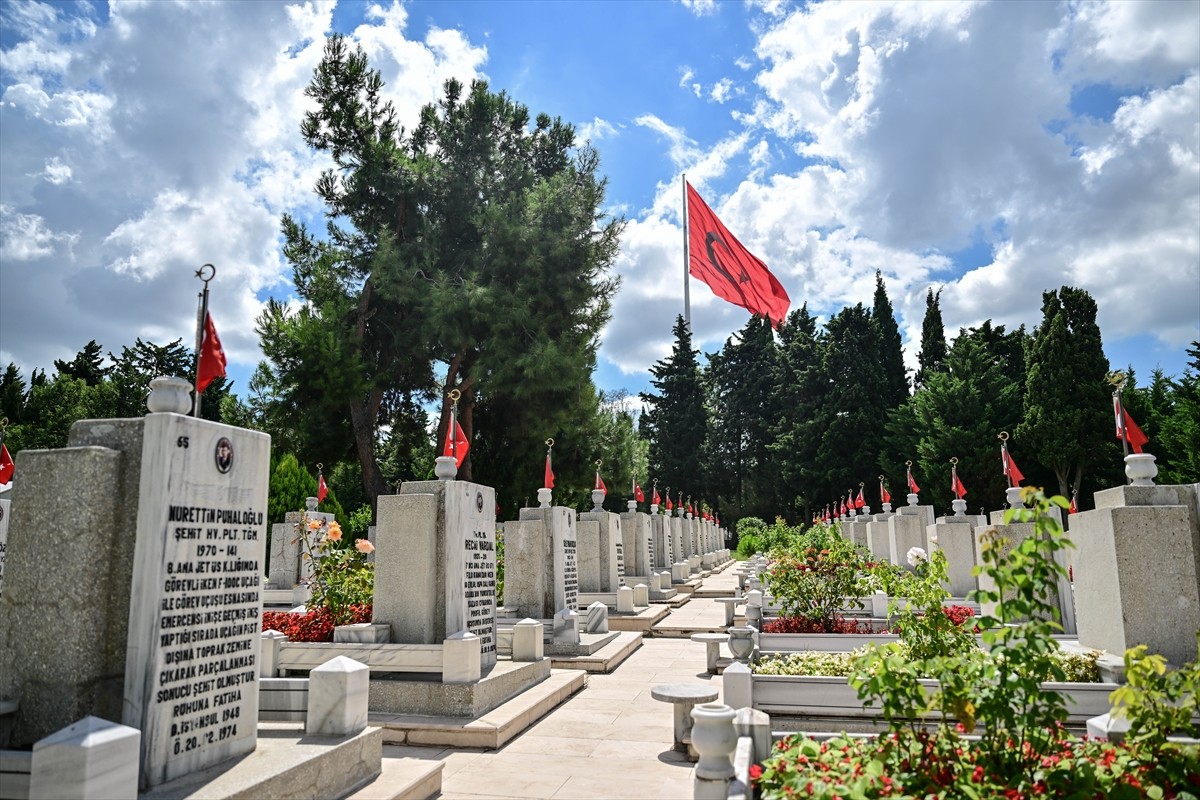 Kıbrıs Türk mücadele tarihinde önemli yeri olan Erenköy Direnişi'nde şehit olanlar, İstanbul'da...
